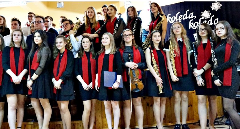 Koncert w LO Płońsk - „Cicha noc” na orkiestrę