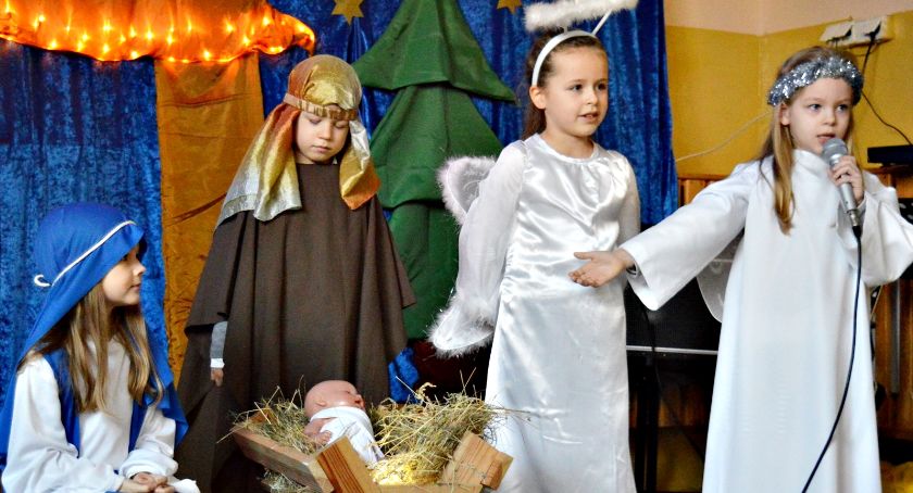 Jasełka w SP Królewo - „Jezus malusieńki”