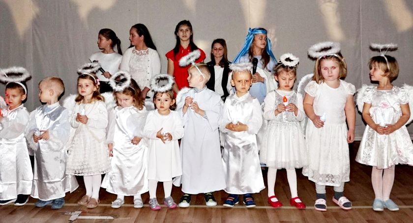 Jasełka w SP Sarbiewo - „Gdy pan Jezus się narodził”
