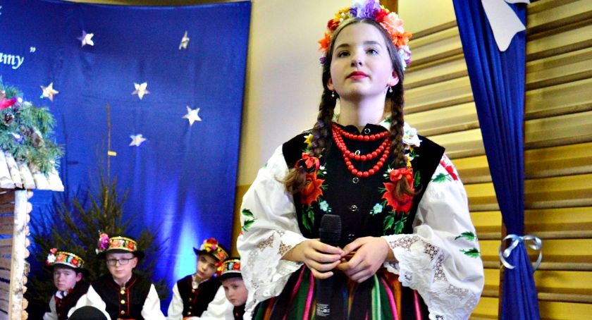 Jasełka w SP Stróżewo - „Mario, czy już wiesz?”
