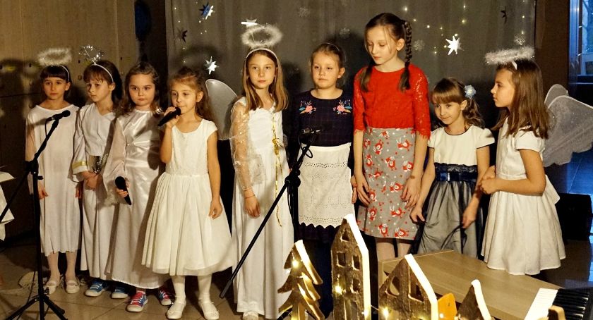 Jasełka w szkole „Żywioły” - „To się dzisiaj stanie”