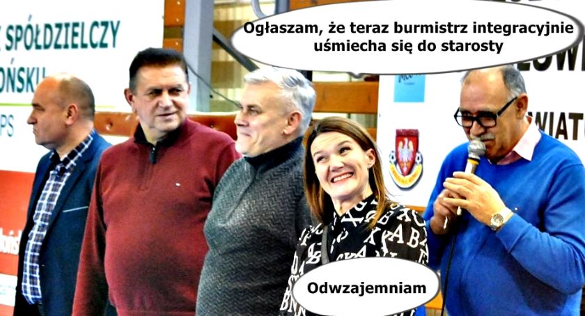 Sylwestrowo-noworoczne „Z przymrużeniem oka”...