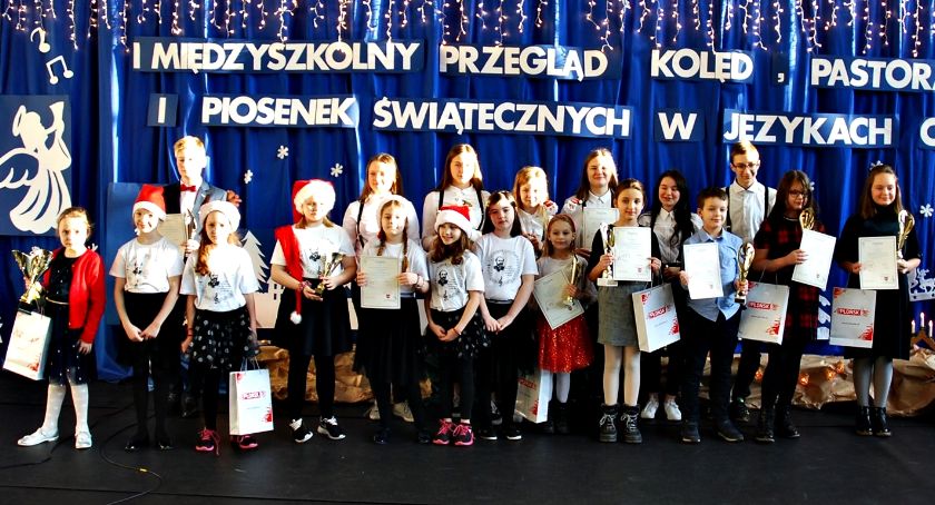 Świąteczne śpiewanie w SP nr 1