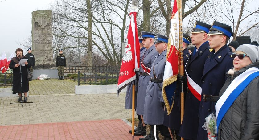 Siła pamięci, czyli obchody 75. rocznicy zbrodni na Piaskach
