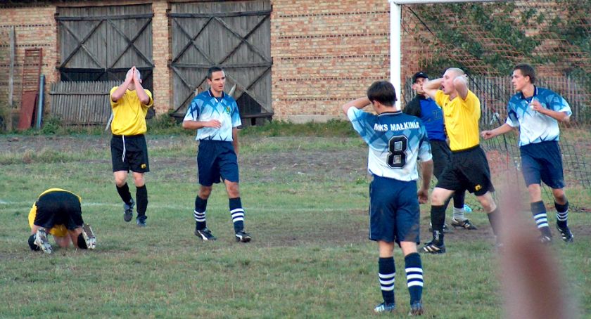RetroPiłka - październik 2003 - Gladiator Słoszewo