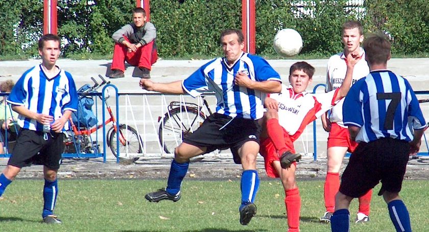 RetroPiłka - wrzesień 2004 - Błękitni Raciąż