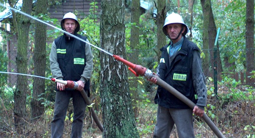 Strażackie wspomnienia - 53 zdjęcia z leśnych ćwiczeń w 2004 roku