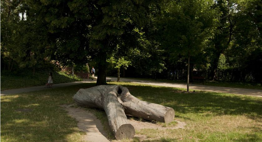 Park Żeromskiego – spójne połączenie elementów pofortecznych z zielenią parkową