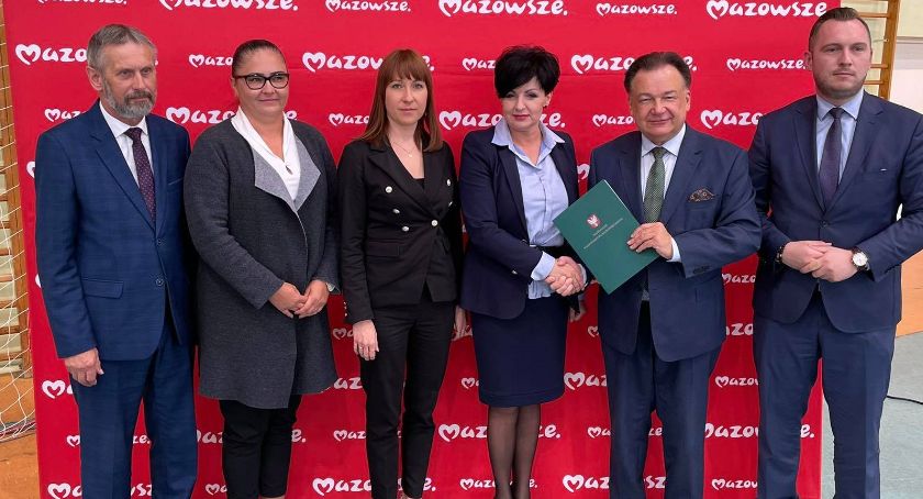 Jak pomaga samorząd Mazowsza?