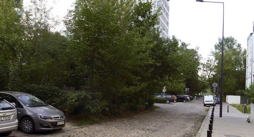 Skład budowlany przy ulicy Barszczewskiej