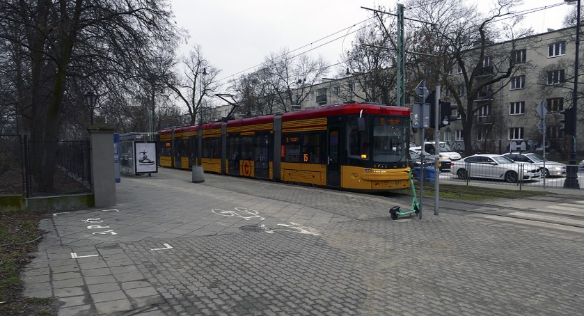 ZDM i hulajnogi na Żoliborzu 