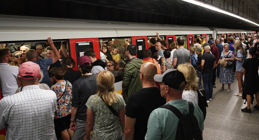 Metro Plac Wilsona i duże imprezy