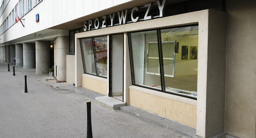 Wystawa w sklepie spożywczym