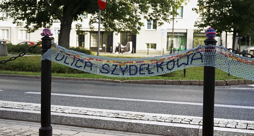 Dzieła sztuki z ulicy Szydełkowej