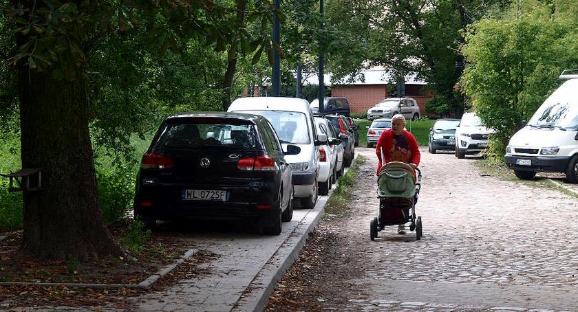 Parkowanie na Barszczewskiej