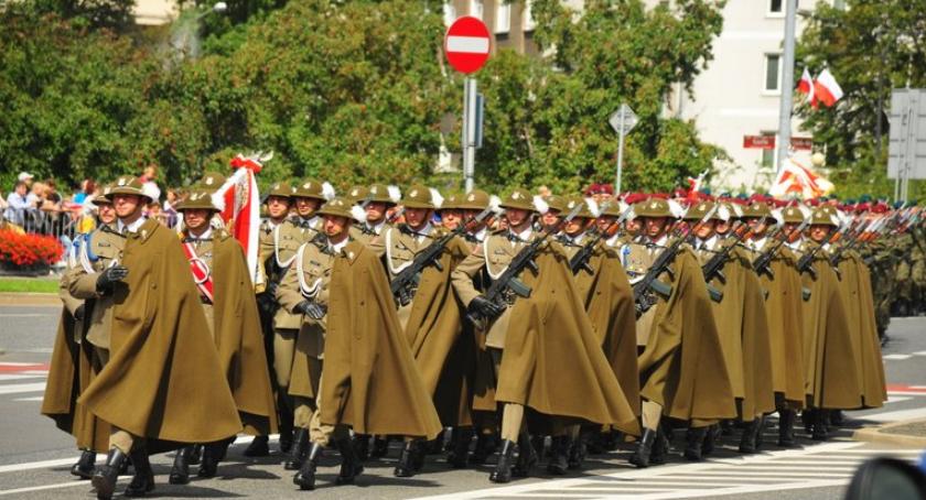 15 sierpnia Defilada Niepodległości. Uwaga na utrudnienia