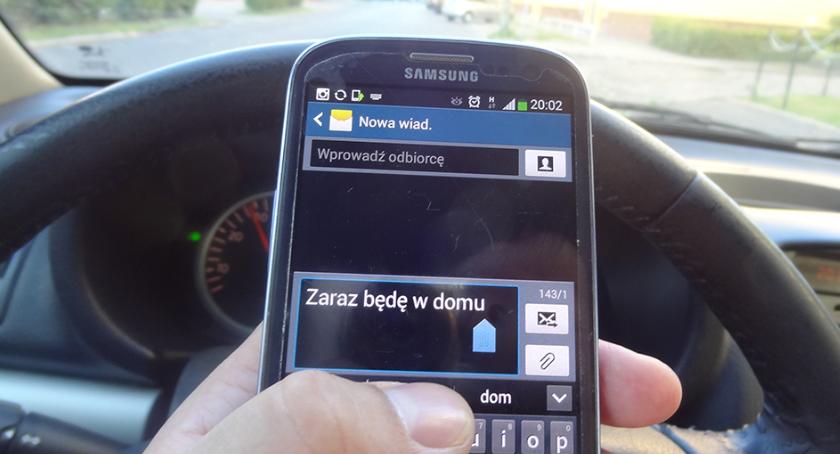Albo jedziemy albo rozmawiamy przez telefon