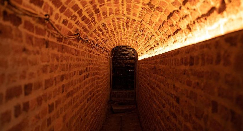 Odkryto tajemniczy tunel