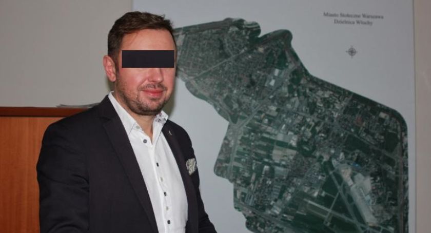 Czy słynny burmistrz Artur W. to samorządowiec?
