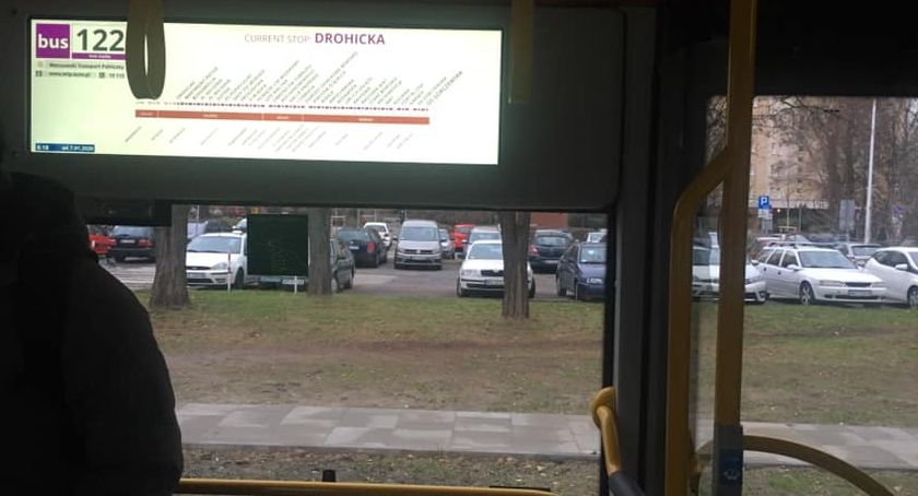 Autobus 122 ma problemy z czasem 