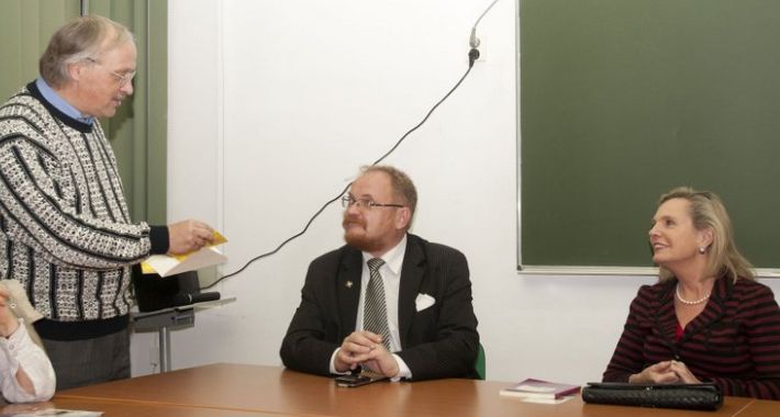 Spotkanie z Anną Marią Anders w Szkole nr 92 im. Jana Brzechwy
