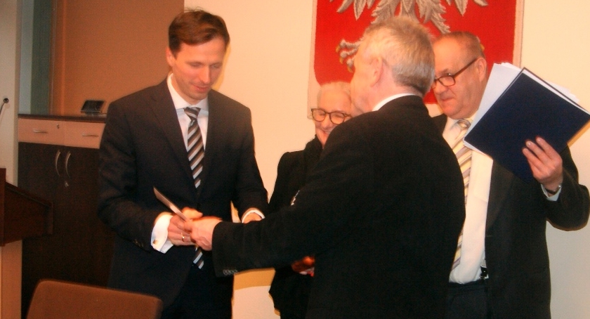 Uhonorowanie świątecznych darczyńców i wolontariuszy