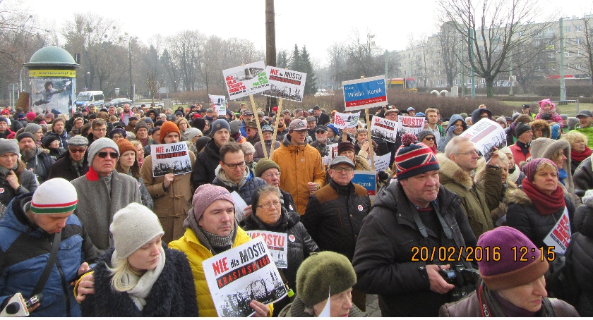 Most Krasińskiego orężem w walce klasowej