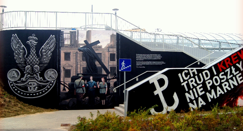 Nowy, powstańczy mural na Żoliborzu