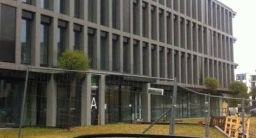 Powstaje szpital