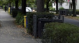 Ulica Czarnieckiego zmienia się w śmietnik