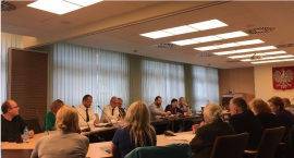 Reforma oświaty na Żoliborzu. Konsultacje czy dywagacje?