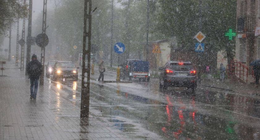 Śnieg w maju? IMGW wprowadziło pierwszy stopień zagrożenia