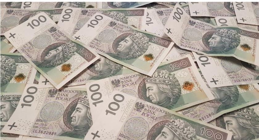 Tarcza antykryzysowa: ponad 7,3 mld zł wsparcia dla przedsiębiorców i samozatrudnionych