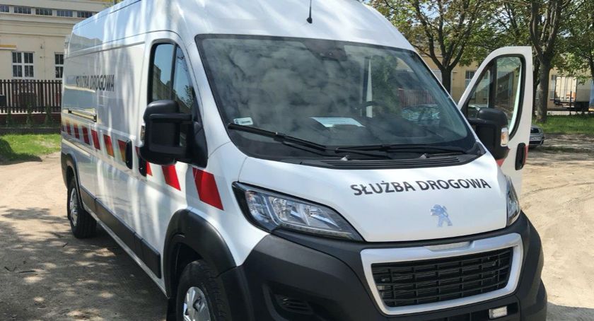 Mobilna „brygada” Gminy Zambrów ma nowy samochód