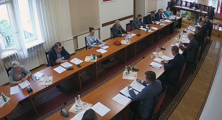 Zarząd Powiatu z absolutorium i wotum zaufania