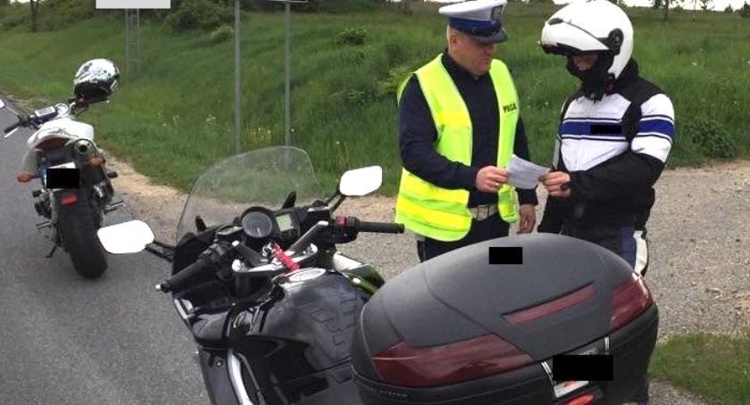 Trwa sezon motocyklowy. Policja ostrzega, żeby uważać na drogach!