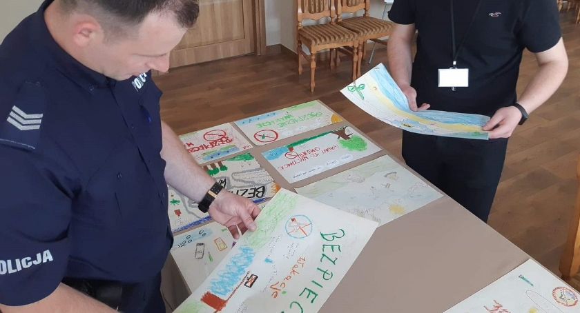 „Bezpieczne wakacje” z zambrowską policją