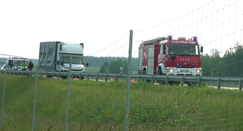 Pożar dostawczego iveco i awaria ciężarówki na S8 [foto] AKTUALIZACJA