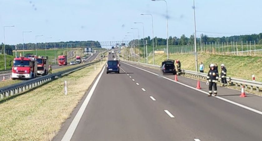 BMW zapaliło się na krajowej 
