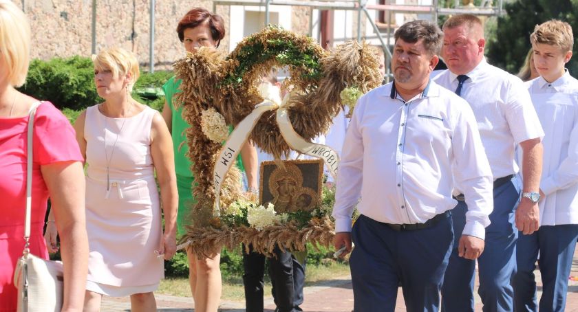 Dożynkowy Piknik Rodzinny w Kołakach Kościelnych [foto+video]