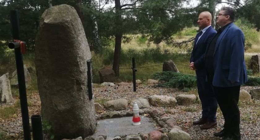 Władze Gminy Zambrów uczciły pamięć poległych i zamordowanych we wrześniu 1939 roku 