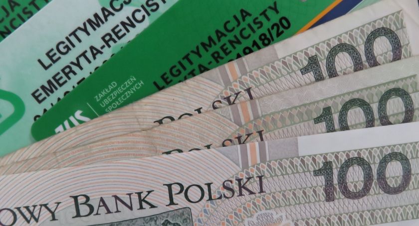 Ile wynoszą najwyższe i najniższe emerytury w województwie podlaskim?