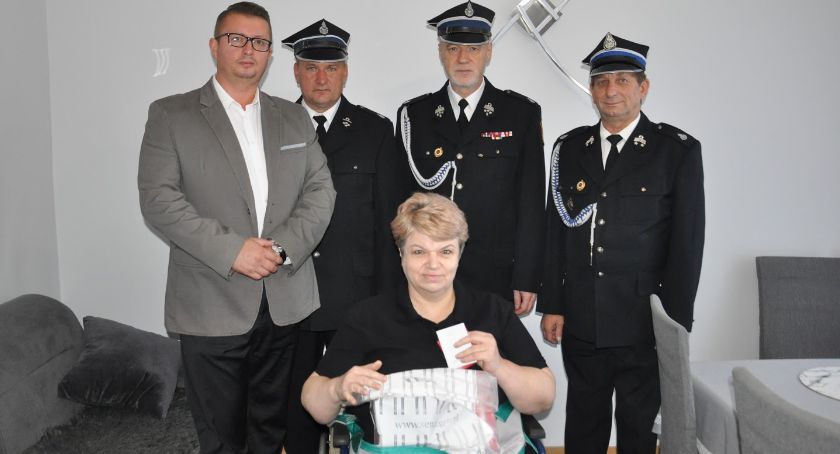 Anna Łapińska została odznaczona srebrnym medalem za zasługi dla pożarnictwa