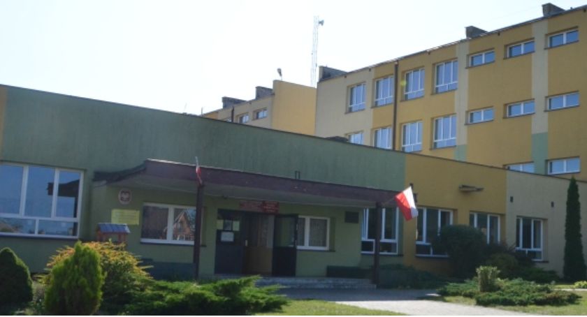 Kolejne klasy rozpoczynają naukę zdalną