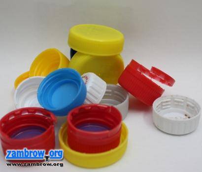 Do piątku można dostarczać plastikowe nakrętki