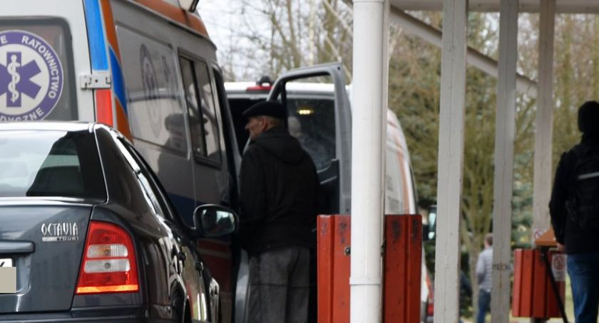 NFZ: zespoły mobilne będą szczepić w miejscu przebywania pacjenta