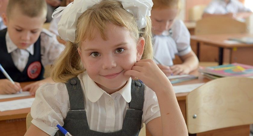 Dodatkowy zasiłek opiekuńczy przedłużony do 14 lutego