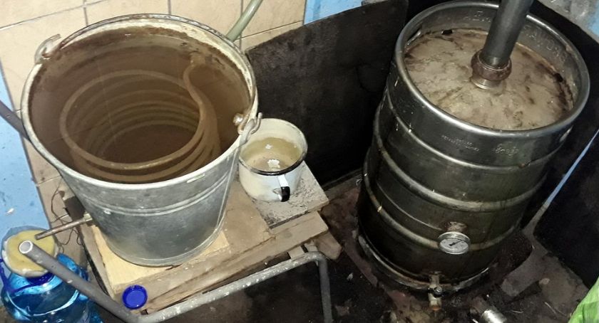 Bimbrownia w gminie Szumowo zlikwidowana [foto]
