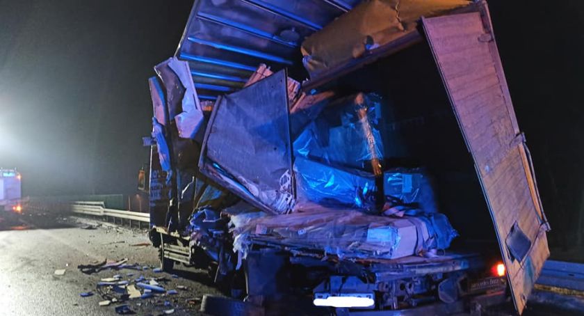 Zderzenie 2 ciężarówek na S8 [foto]