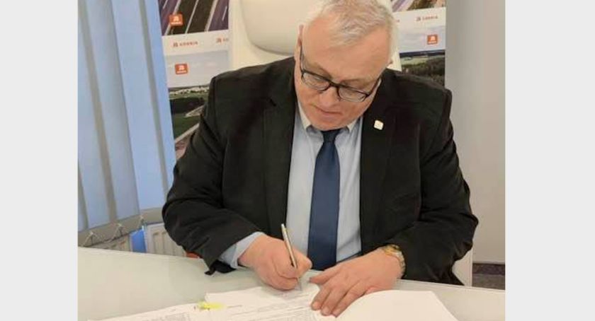 Umowa na projekt obwodnicy Zambrowa podpisana